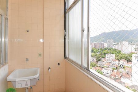 Apartamento à venda com 140m², 1 quarto e 2 vagas Apartamento à venda com 140m², 1 quarto e 2 vagasÁrea de Serviço
