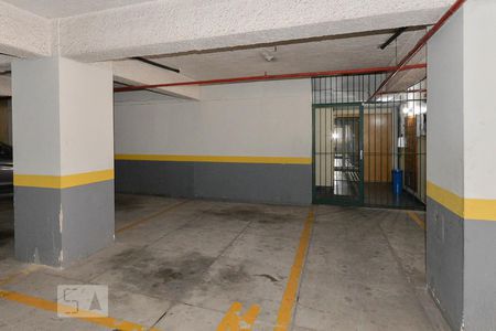 Apartamento à venda com 140m², 1 quarto e 2 vagas Apartamento à venda com 140m², 1 quarto e 2 vagasGaragem