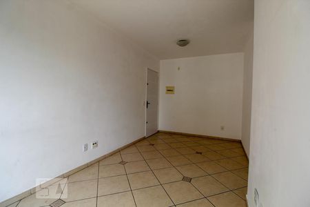 Sala de apartamento para alugar com 2 quartos, 63m² em Jardim São Judas Tadeu, Guarulhos