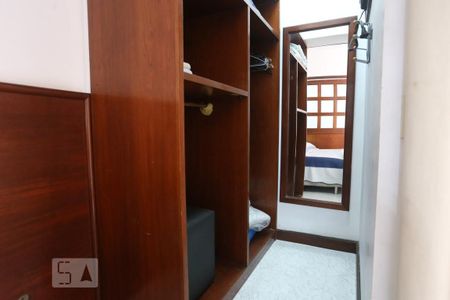 Apartamento à venda com 34m², 1 quarto e 1 vagaCloset