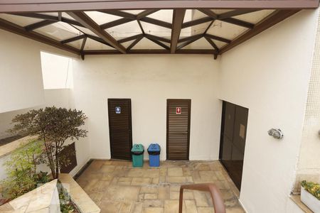 Apartamento à venda com 34m², 1 quarto e 1 vagaÁrea comum - Piscina