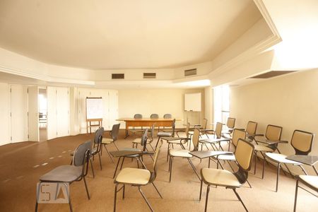 Apartamento à venda com 34m², 1 quarto e 1 vagaÁrea comum - Salão de festas