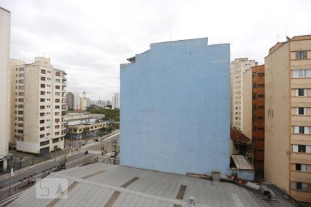 Apartamento para alugar com 34m², 1 quarto e 1 vagaVista