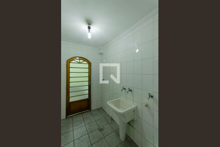 Casa à venda com 220m², 3 quartos e 5 vagasÁrea de Serviço