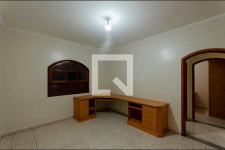 Casa à venda com 220m², 3 quartos e 5 vagasQuarto 2