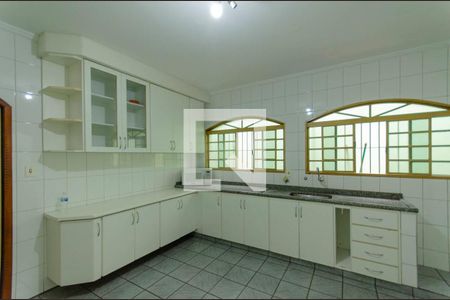 Casa à venda com 220m², 3 quartos e 5 vagasCozinha