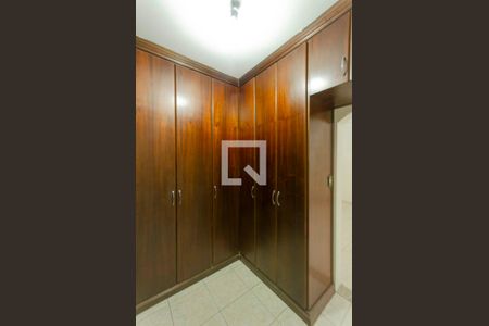 Casa à venda com 220m², 3 quartos e 5 vagasCloset Suíte