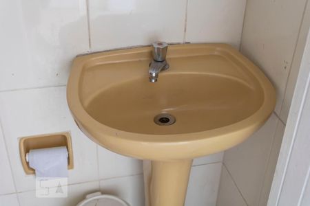 Casa para alugar com 120m², 4 quartos e 2 vagasBanheiro 2