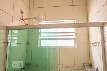 Casa para alugar com 120m², 4 quartos e 2 vagasBanheiro 1