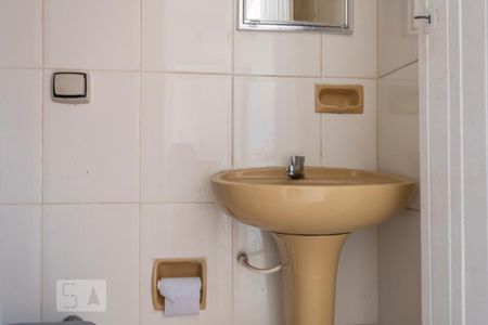 Casa para alugar com 120m², 4 quartos e 2 vagasBanheiro 2