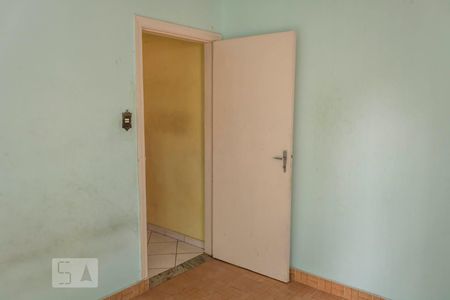 Quarto 2 de casa para alugar com 4 quartos, 120m² em Parada Inglesa, São Paulo