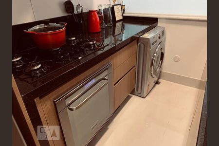 Cozinha de kitnet/studio para alugar com 1 quarto, 81m² em Funcionários, Belo Horizonte