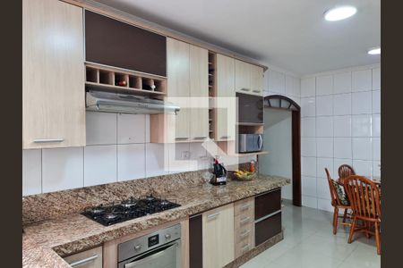 Casa à venda com 227m², 3 quartos e 2 vagasCozinha