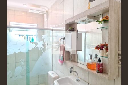 Casa à venda com 227m², 3 quartos e 2 vagasBanheiro Social