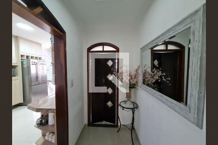 Casa à venda com 227m², 3 quartos e 2 vagasBanheiro Social