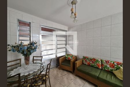 Casa à venda com 227m², 3 quartos e 2 vagasQuintal