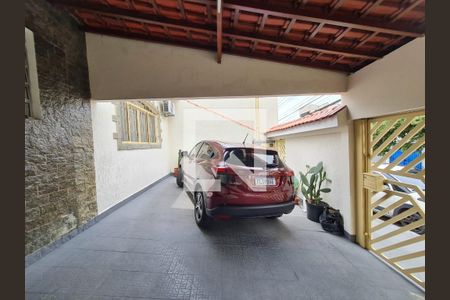 Casa à venda com 227m², 3 quartos e 2 vagasGaragem