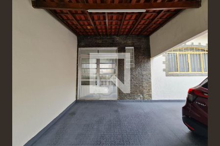 Casa à venda com 227m², 3 quartos e 2 vagasGaragem