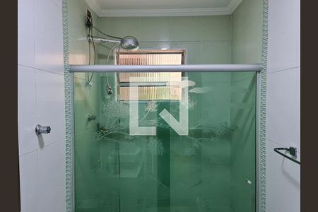 Casa à venda com 227m², 3 quartos e 2 vagasBanheiro da Suíte