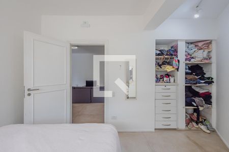 Casa à venda com 430m², 4 quartos e 2 vagasCasa 2 - Quarto
