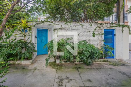 Casa à venda com 430m², 4 quartos e 2 vagasFachada