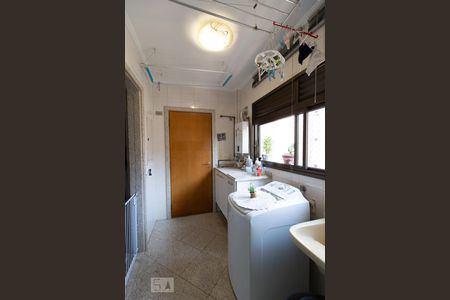 Apartamento à venda com 155m², 3 quartos e 3 vagasÁrea de Serviço