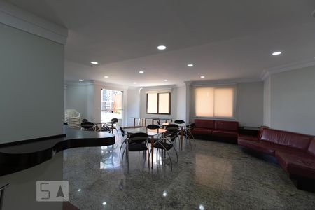 Apartamento à venda com 155m², 3 quartos e 3 vagasÁrea comum - Salão de festas