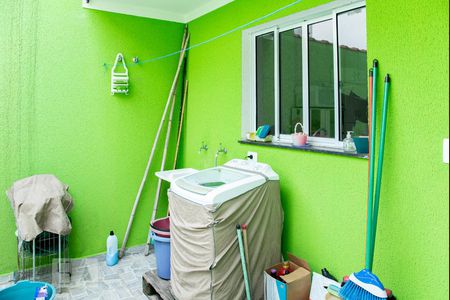 Casa à venda com 90m², 2 quartos e 3 vagas Casa à venda com 90m², 2 quartos e 3 vagasÁrea de Serviço