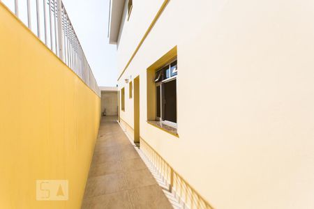 Casa à venda com 350m², 3 quartos e 4 vagasCorredor Externo