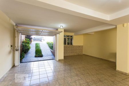 Casa à venda com 350m², 3 quartos e 4 vagasGaragem