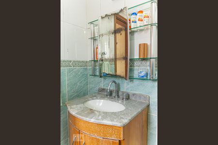 Apartamento à venda com 130m², 3 quartos e 1 vaga Apartamento à venda com 130m², 3 quartos e 1 vagaBanheiro da Suíte