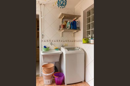 Apartamento à venda com 130m², 3 quartos e 1 vaga Apartamento à venda com 130m², 3 quartos e 1 vagaÁrea de Serviço