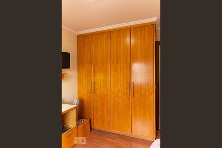 Apartamento à venda com 130m², 3 quartos e 1 vaga Apartamento à venda com 130m², 3 quartos e 1 vagaQuarto 1