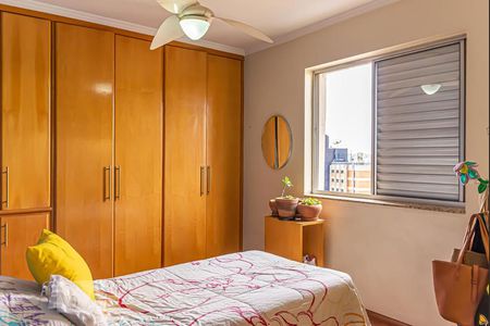 Apartamento à venda com 130m², 3 quartos e 1 vaga Apartamento à venda com 130m², 3 quartos e 1 vagaQuarto 2