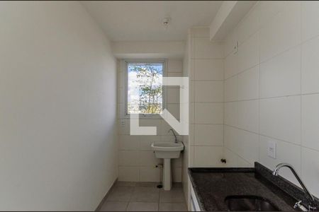 Apartamento para alugar com 34m², 2 quartos e sem vagaCozinha e Área de Serviço