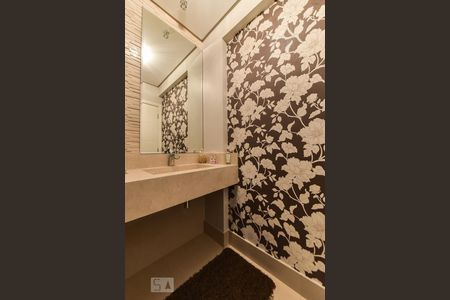 Apartamento para alugar com 328m², 4 quartos e 4 vagas Apartamento para alugar com 328m², 4 quartos e 4 vagasLavabo