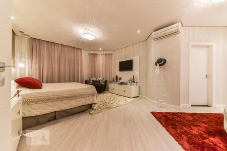 Apartamento para alugar com 328m², 4 quartos e 4 vagas Apartamento para alugar com 328m², 4 quartos e 4 vagasSuíte Master
