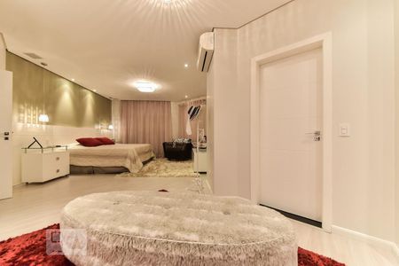 Apartamento para alugar com 328m², 4 quartos e 4 vagas