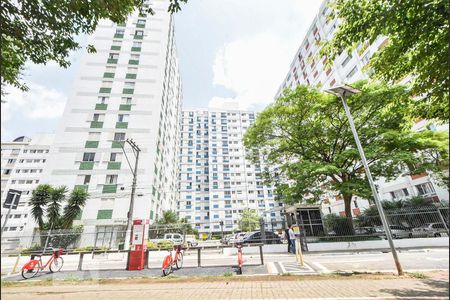Apartamento à venda com 85m², 3 quartos e 1 vaga Apartamento à venda com 85m², 3 quartos e 1 vagaPrédio
