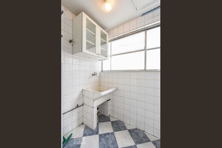 Apartamento à venda com 85m², 3 quartos e 1 vaga Apartamento à venda com 85m², 3 quartos e 1 vagaLavanderia