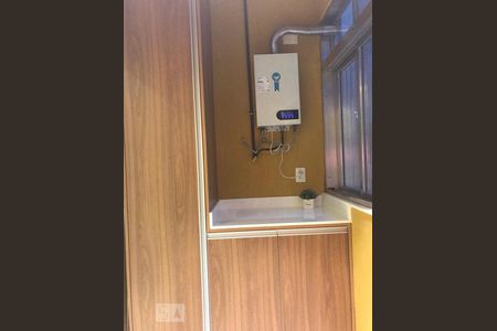 Apartamento à venda com 160m², 3 quartos e 2 vagasLavanderia