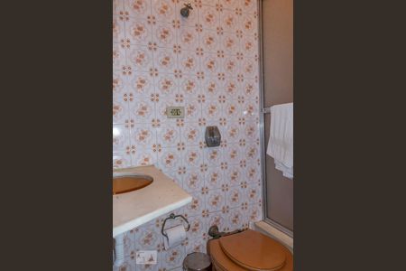 Casa à venda com 223m², 4 quartos e 2 vagas Casa à venda com 223m², 4 quartos e 2 vagasLavabo