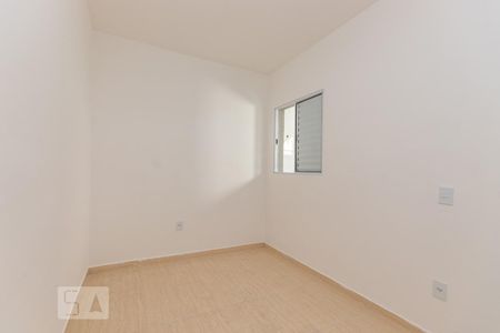 Quarto 1 de apartamento para alugar com 2 quartos, 42m² em Vila Ré, São Paulo
