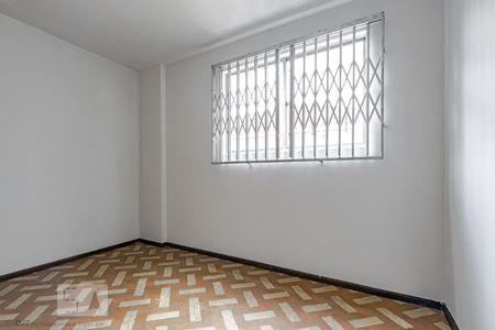 Dormitório de apartamento para alugar com 1 quarto, 40m² em Centro, Curitiba