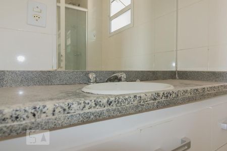 Apartamento à venda com 60m², 3 quartos e 1 vagaBanheiro