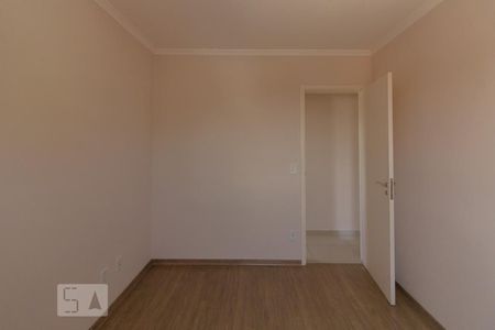 Apartamento à venda com 60m², 3 quartos e 1 vagaQuarto 02