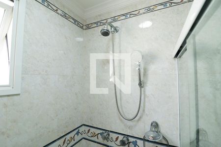 Apartamento à venda com 330m², 3 quartos e 4 vagas Apartamento à venda com 330m², 3 quartos e 4 vagasBanheiro da Suíte 1