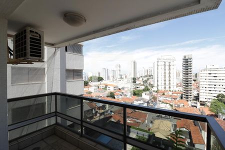 Apartamento à venda com 330m², 3 quartos e 4 vagas Apartamento à venda com 330m², 3 quartos e 4 vagasVaranda da Suíte 2