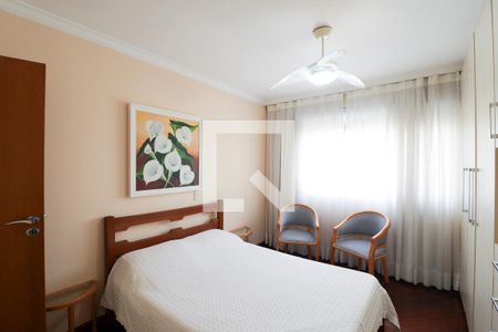 Apartamento à venda com 330m², 3 quartos e 4 vagas Apartamento à venda com 330m², 3 quartos e 4 vagasQuarto 1