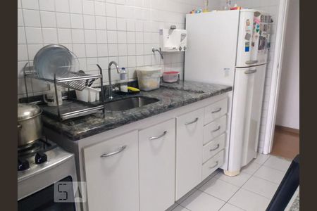 Apartamento à venda com 82m², 3 quartos e 1 vaga Apartamento à venda com 82m², 3 quartos e 1 vagaCozinha
